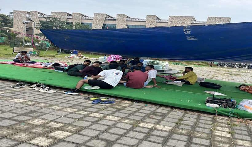 झारखंड छात्र आंदोलन (तस्वीर क्रेडिट@MithilaWaaala)
