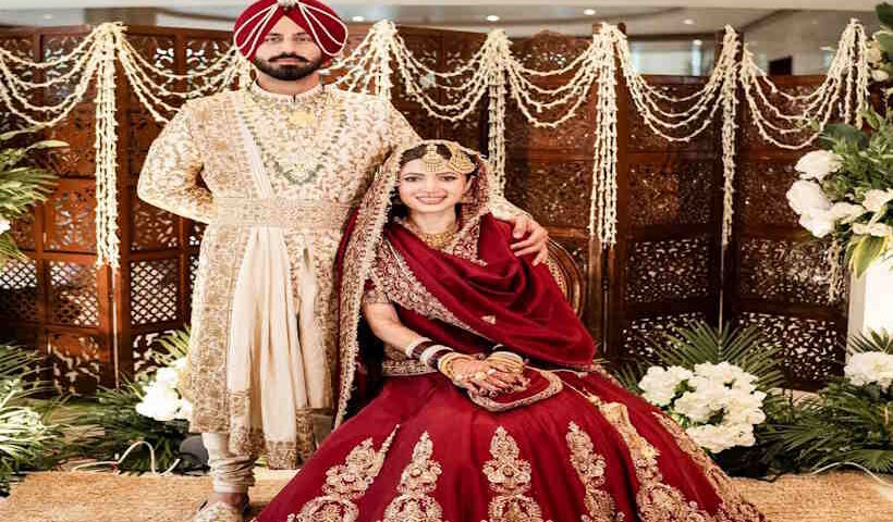 टीवी अभिनेत्री चार्ली चौहान ने क्रिकेटर रमनदीप सिंह संग रचाई शादी (तस्वीर क्रेडिट@KKRiders)