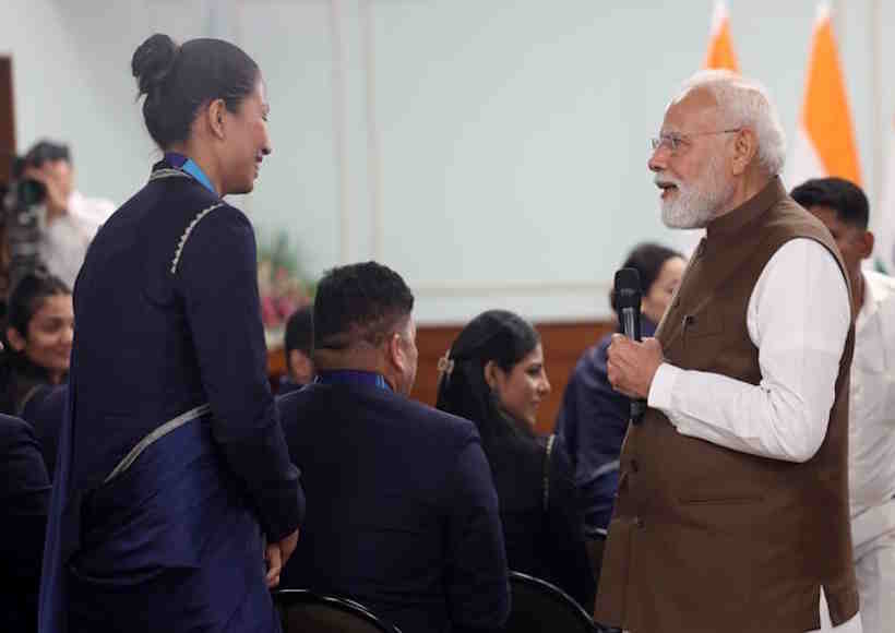 प्रधानमंत्री मोदी ने लवलीना बोरगोहेन की देशभक्ति को सराहा (तस्वीर क्रेडिट@airnews_lucknow)