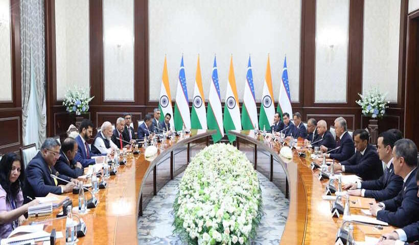 उज्बेकिस्तान दौरा पूरा कर किर्गिस्तान पहुँचे पीएम मोदी (तस्वीर क्रेडिट@DDNewsHindi)