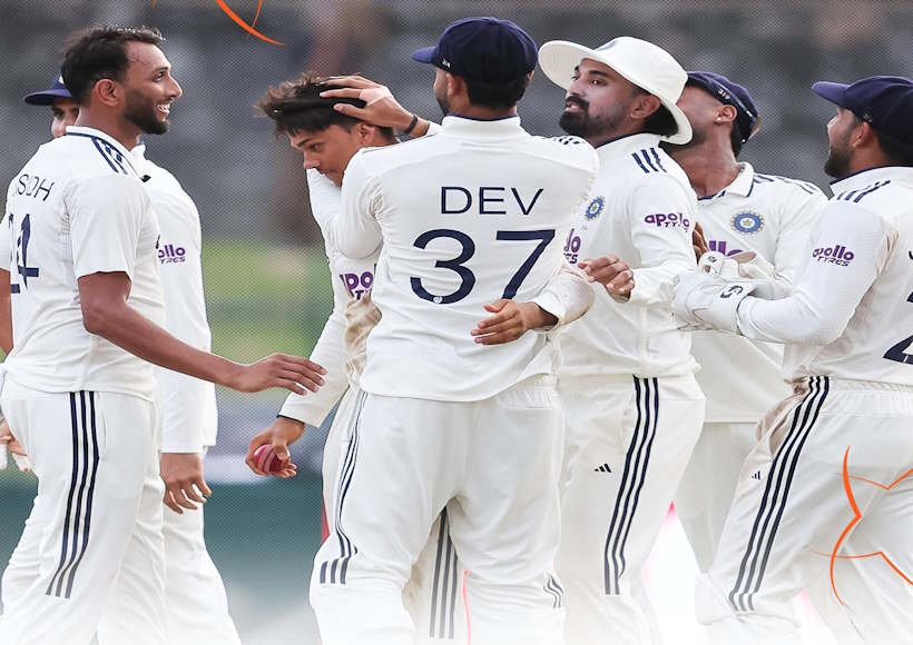 भारत के खिलाफ श्रीलंका पर फॉलोऑन का संकट, 290 रन पर सिमटी पहली पारी (तस्वीर क्रेडिट@AIRNewsHindi)