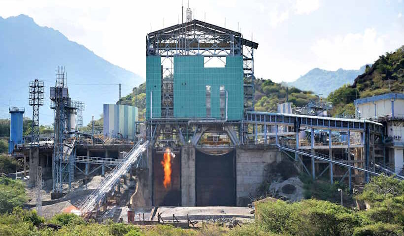 इसरो ने 220 केएन थ्रस्ट पर सीई20 क्रायोजेनिक इंजन का सफल परीक्षण किया (तस्वीर क्रेडिट@isro)