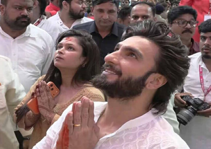 रणवीर सिंह से दिशा वकानी तक पहुँचे बप्पा के दर्शन करने (तस्वीर क्रेडिट@KraantiKumar)