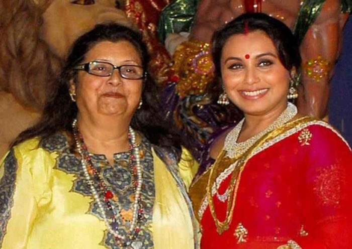 रानी मुखर्जी की माँ और पूर्व पार्श्व गायिका कृष्णा मुखर्जी का निधन (तस्वीर क्रेडिट@Shailendra97S)