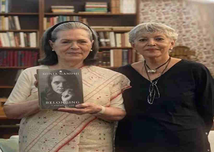 सोनिया गांधी ने इंस्टाग्राम पर किया डेब्यू, किताब ‘बिलॉन्गिंग: ए जर्नी ऑफ लव’ की पहली झलक साझा कर हुईं भावुक (तस्वीर क्रेडिट@DeshbandhuMp)