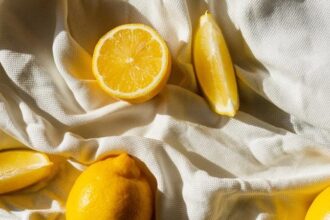 The dos & don'ts of using lemon on your skin