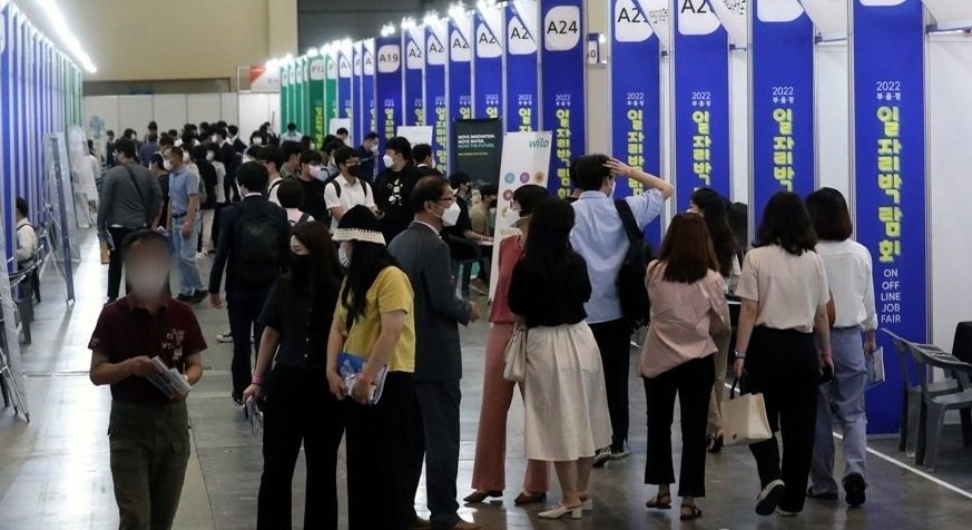S.Korea's unemployment rate hits all-time low