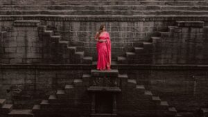 Woman standing in a Fort