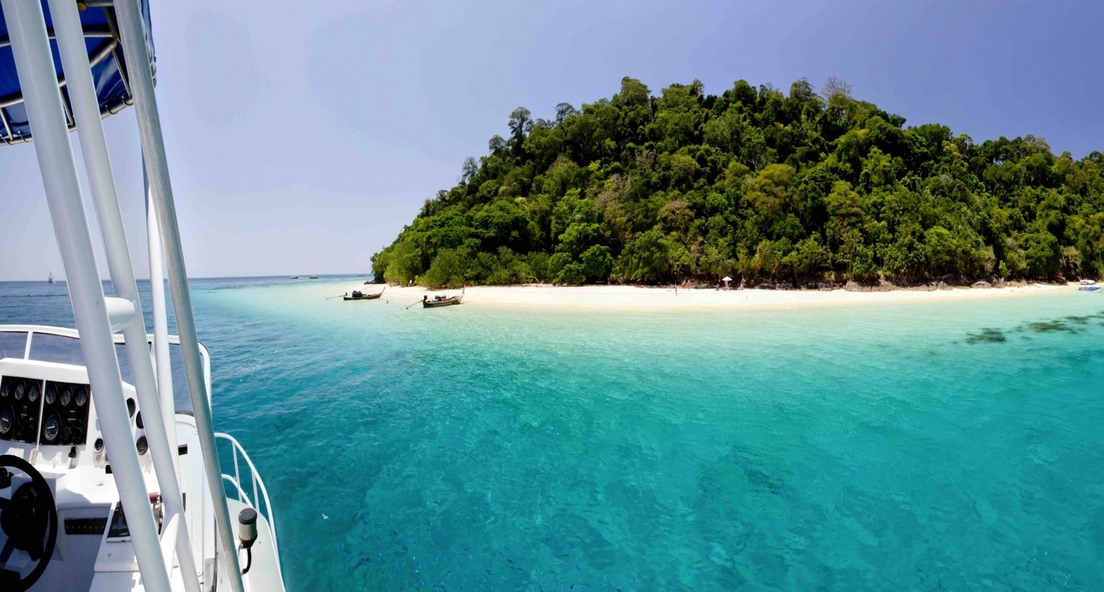 Rediscover Southern Thailand's tropical paradise