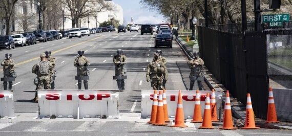 U.S. Capitol lockdown lifted after one officer, suspect killed in vehicle attack