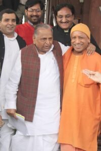 Mulayam Singh Yadav with UP CM Yogi Adityanath 