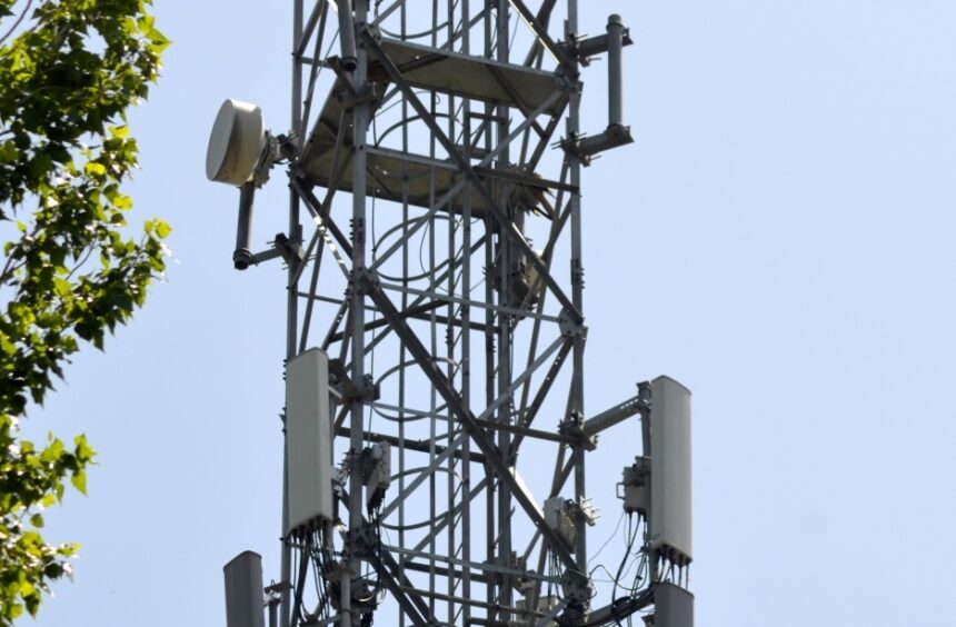 Mobile tower