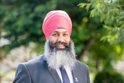Sikh volunteer Amar Singh