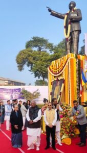 Congress leaders pay tributes to Ambedkar in New Delhi