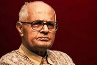 Nilmani Phookan passes away at 89