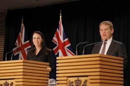 Chris Hipkins to replace Jacinda Ardern as NZ PM