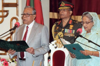 Bangladesh President Abdul Hamid(L) and PM Sheikh Hasina(R)