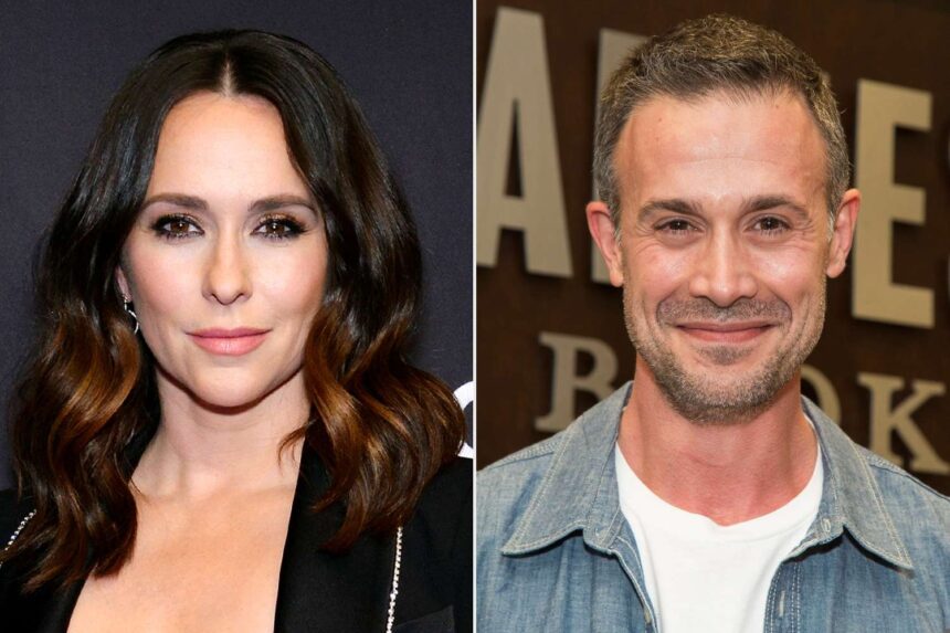 Jennifer Love Hewitt, Freddie Prinze Jr in talks for 'I Know What You Did Last Summer' reboot