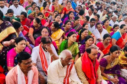 Thousands watch Sitarama Kalyanam at Bhadrachalam temple
