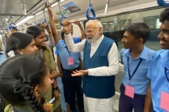 PM Modi inaugurates Metro line in B'luru