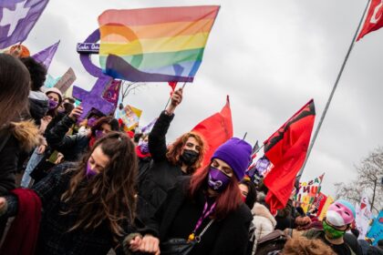 Turkish protesters decry move to scrap treaty on women's rights