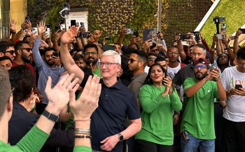 Tim Cook