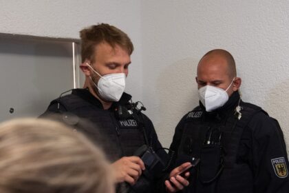 German police arrest jihadis over planned bomb attack