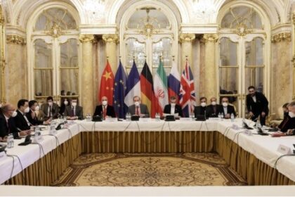 Iran, Oman discuss reviving 2015 nuclear pact
