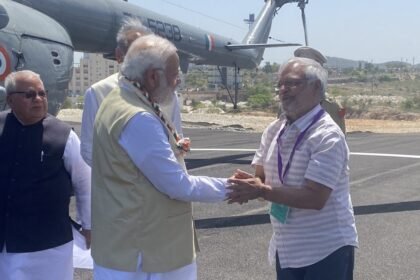 Prime Minister Narendra Modi arrived in Rajasthan