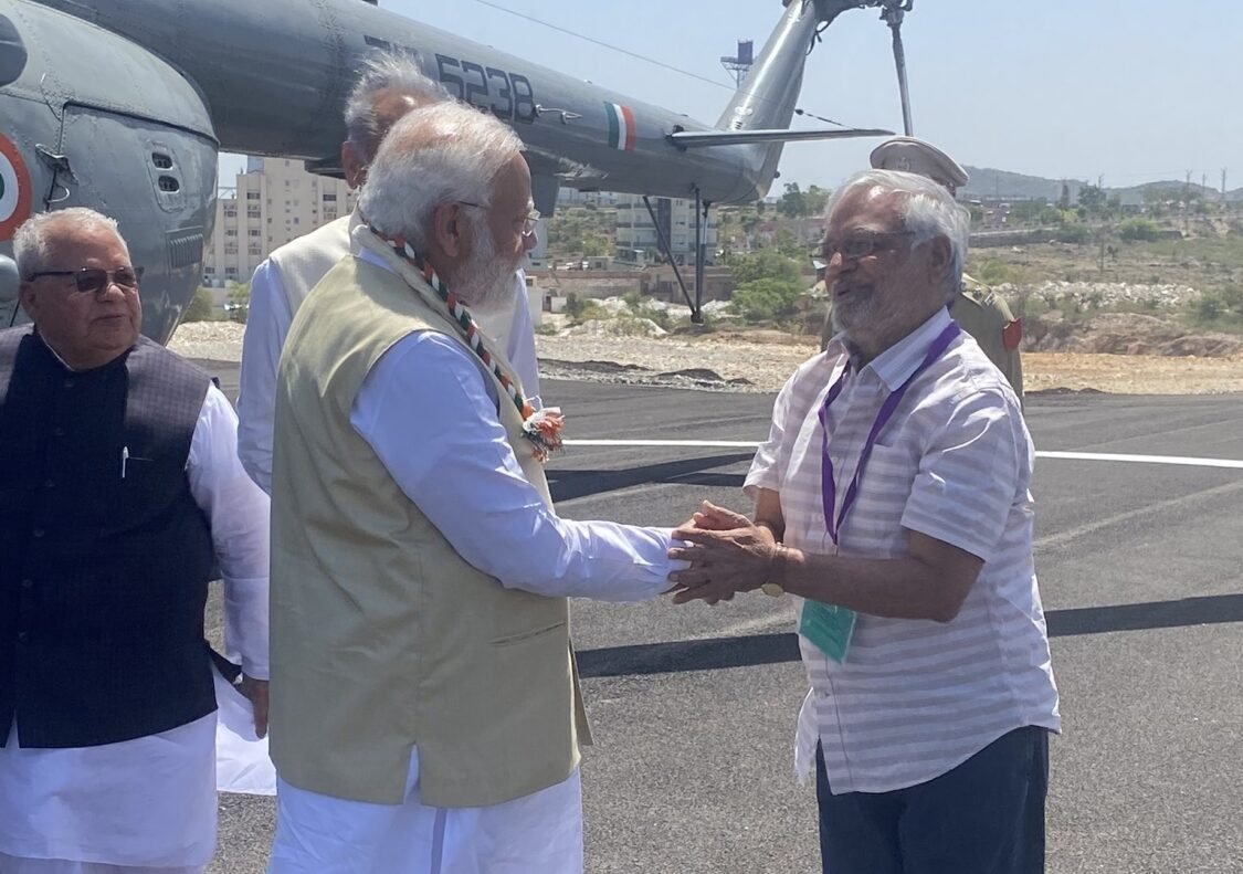 Prime Minister Narendra Modi arrived in Rajasthan