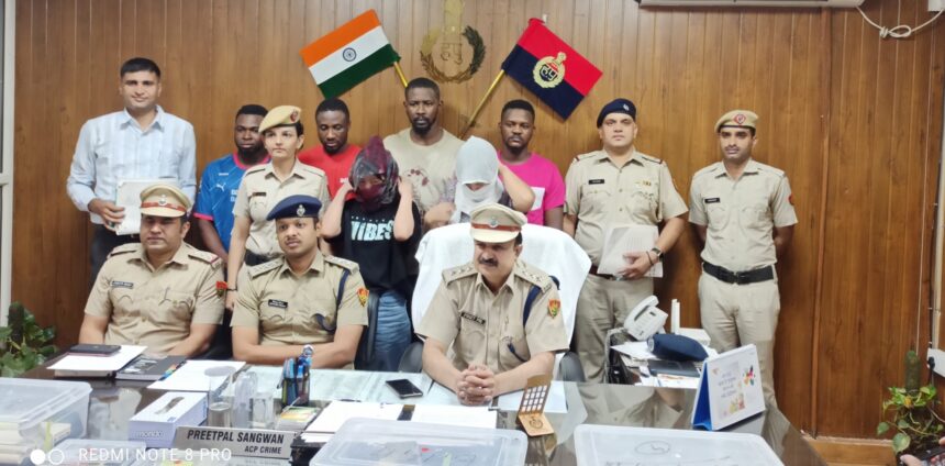 Six including 4 Nigerians held for duping hundreds of women