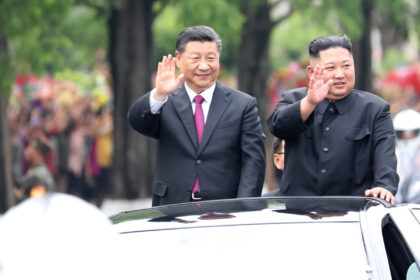 Chinese President Xi Jinping and Kim Jong Un