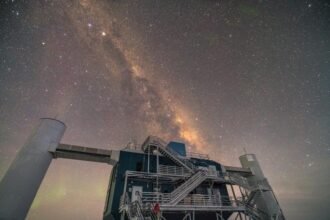 Scientists Capture 1st 'Ghost Particle' Image Of Milky Way Galaxy