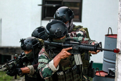 Soldiers from the Armed Forces of the Philippines