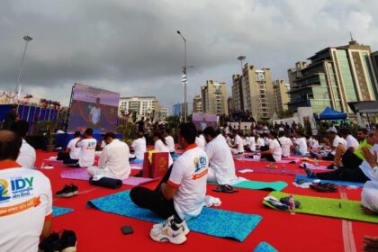 Yoga record in Surat