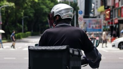 delivery staff