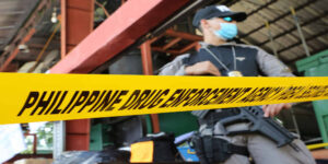 A member of Philippine Drug Enforcement Agency