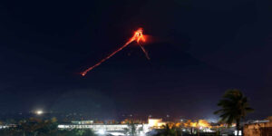 ALBAY PROVINCE Glowing lava
