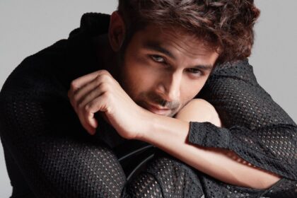 Kartik Aryan