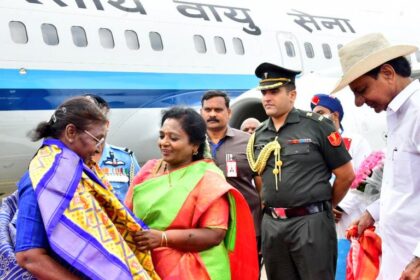 Prez Murmu reaches Hyderabad