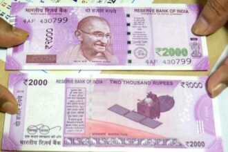 Rs 2000 rupee currency notes