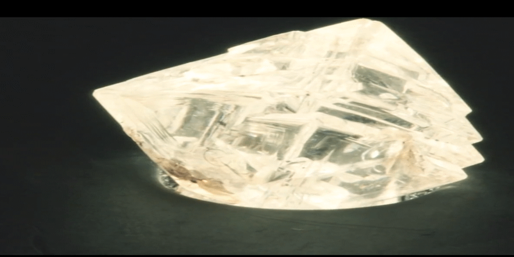 Modi celebrates inauguration of Surat Diamond Bourse