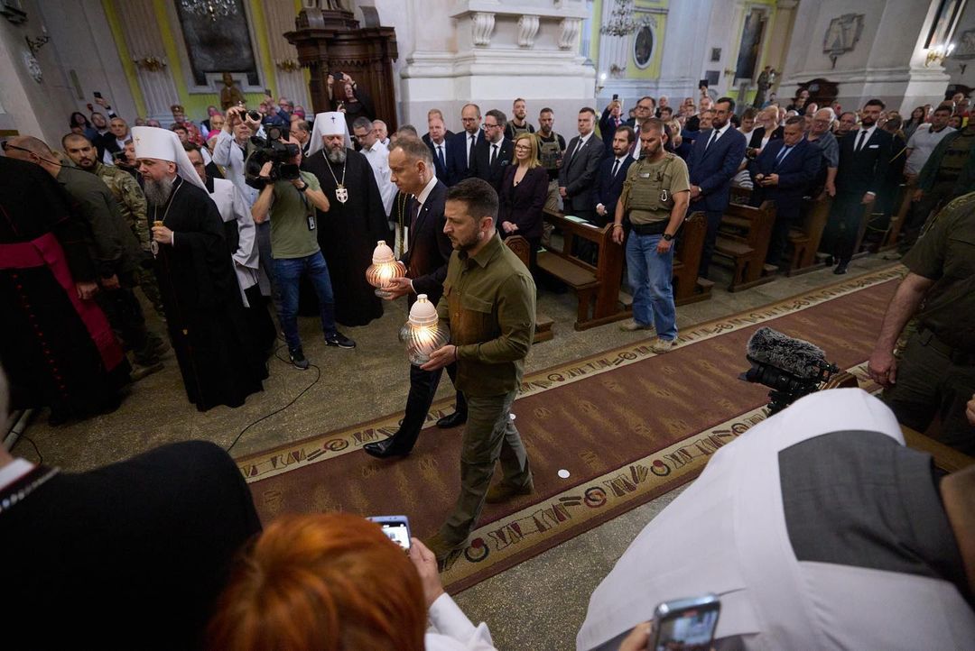 Zelensky visits Church with Polish President in Lutsk