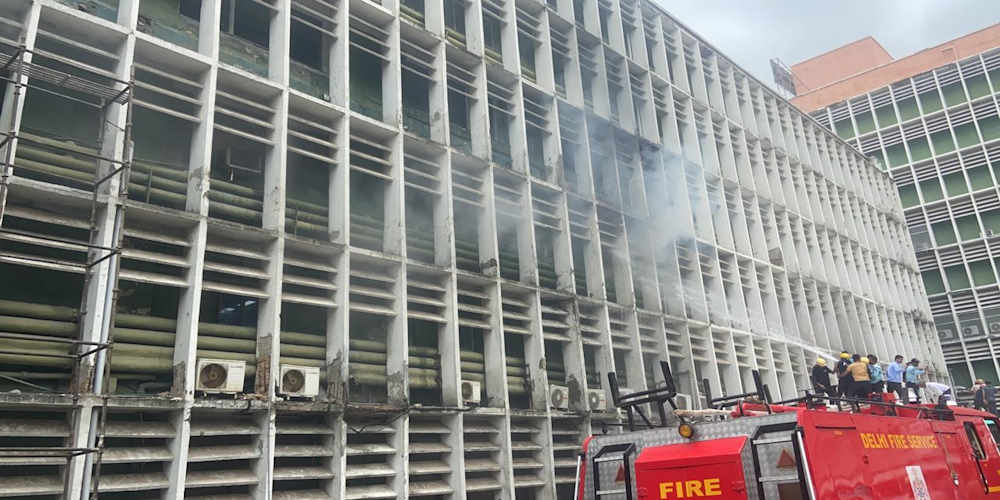 Fire breaks out in Delhi AIIMS