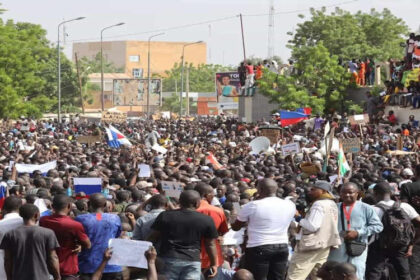 Niger military junta shuts airspace