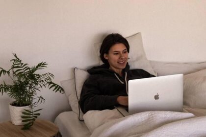 long-distance friendships