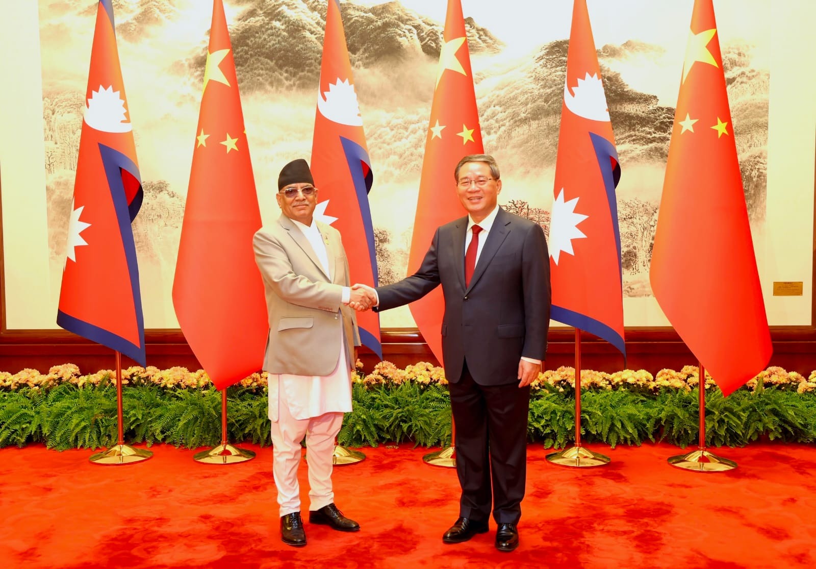 Pushpa Kamal & Li Keqiang ( pic credit PM_nepal_ twitter )