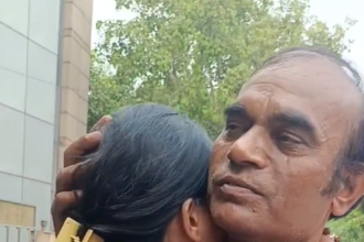Delhi tea seller’s daughter cracks CA exam
