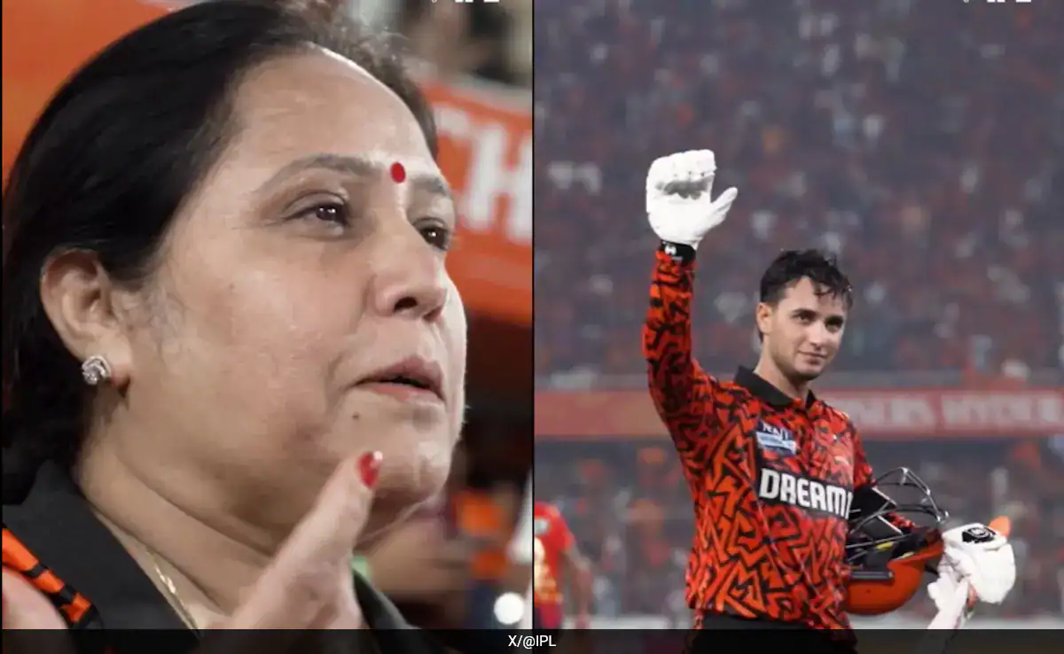 Abhishek Sharma and his mother