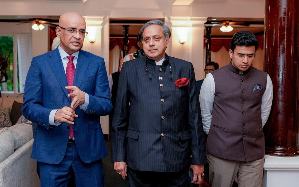 Vice President of Guyana, Hon. Dr. Bharrat Jagdeo, Indian parliamentary delegation Dr. Shashi Tharoor and Indian parliament member Tajashwi Suriya